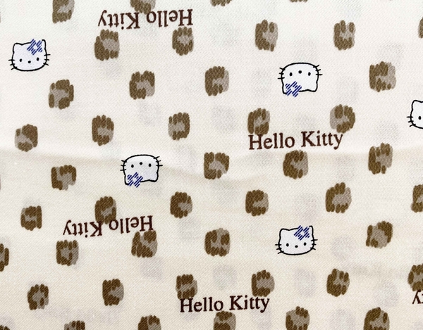 【震撼精品百貨】Hello Kitty 凱蒂貓~日本三麗鷗SANRIO KITTY日本正版布料110X100CM-豹紋米*50567 product thumbnail 2