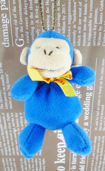 【震撼精品百貨】日本日式精品_猴子~絨毛鎖圈-藍