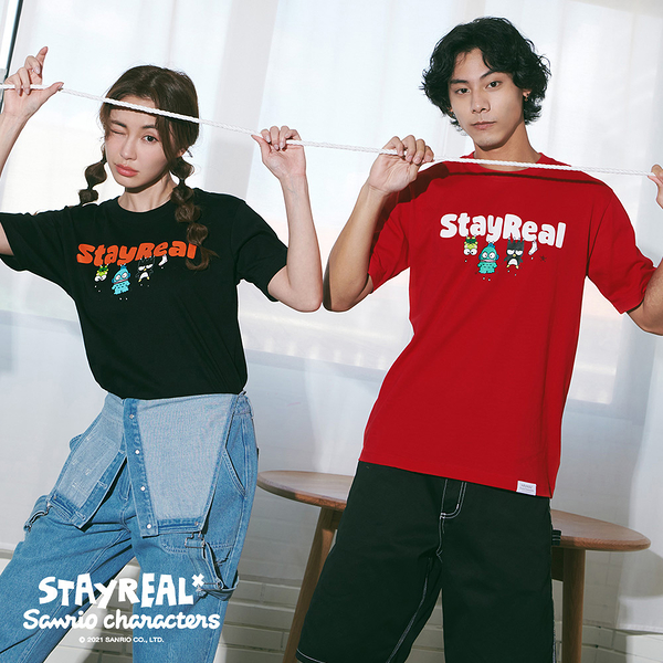 STAYREAL x Sanrio characters 一起曬友情吧Logo T