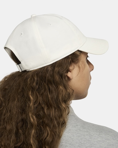 NIKE U NK CLUB CAP U CB FUT WSH L 老帽 男女款 棒球帽 鴨舌帽 帽子 米白 FB5368-133 product thumbnail 4