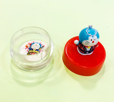 【震撼精品百貨】Doraemon_哆啦A夢~Doraemon饅頭貼紙-江戶限定版-小叮噹紅 product thumbnail 4