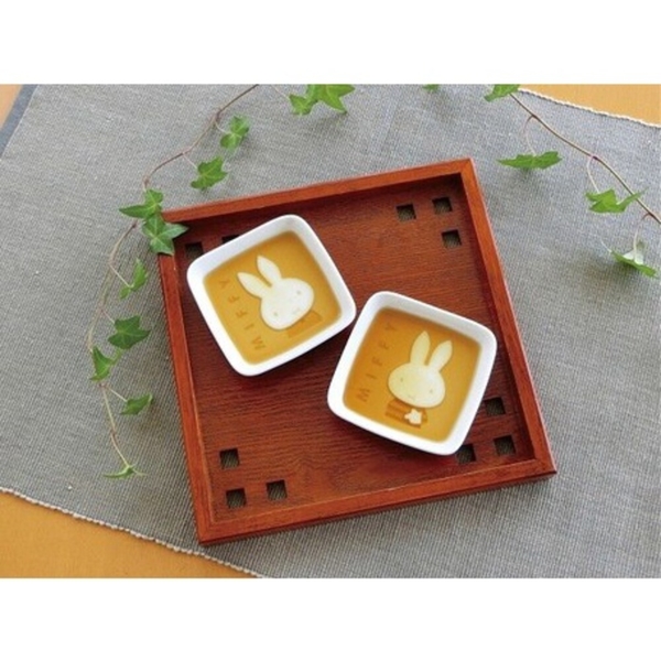 日本製 miffy 米飛兔造型醬料碟｜陶器 醬料 醬油碟 小菜碟 調味料 餐盤 碟 陶瓷 小盤 miffy 米菲兔 product thumbnail 2