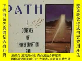 二手書博民逛書店The罕見Lighted Path : A Journey of