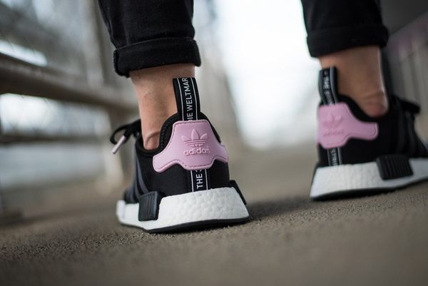 x［TellCathy］Adidas NMD R1 黑粉 楊冪著用 B37649