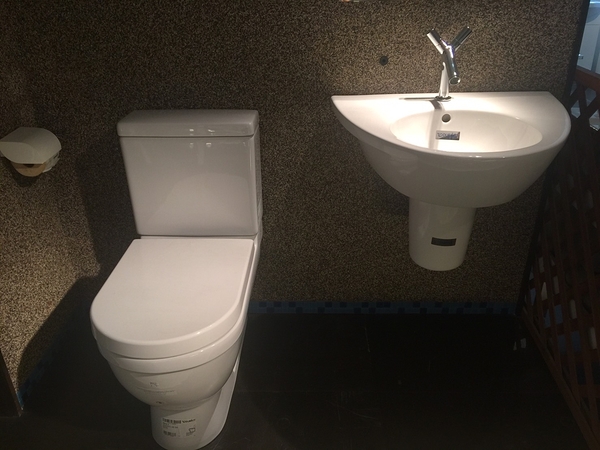 【麗室衛浴】超值組合德國頂級 DURAVIT 馬桶+臉盆加半柱