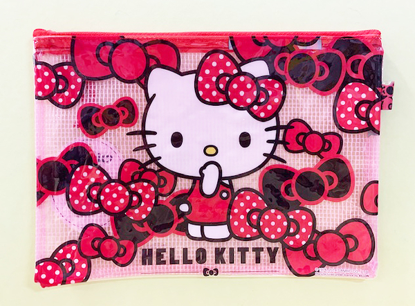 【震撼精品百貨】凱蒂貓_Hello Kitty~日本SANRIO三麗鷗 KITTY 拉鍊收納袋/化妝袋-紅滿版#91565