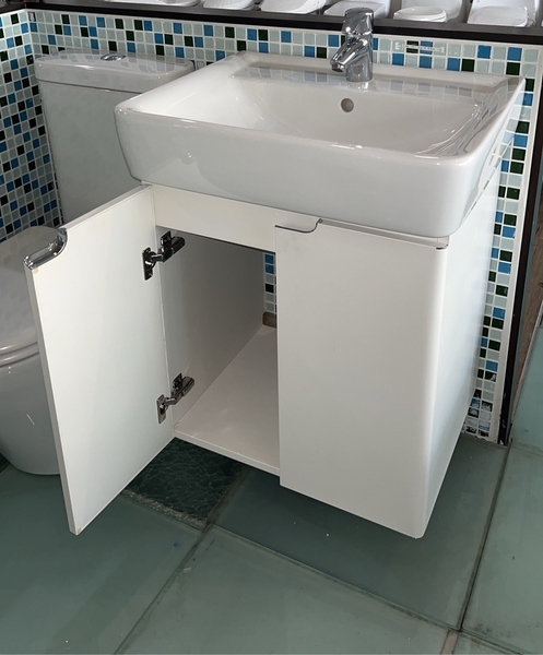 【麗室衛浴】德國GEBERIT PLAN系列 60CM盆 225160 +防水浴櫃