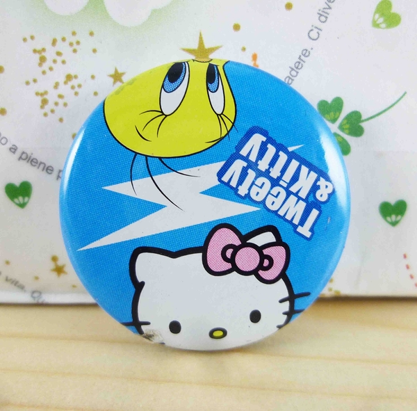 【震撼精品百貨】Hello Kitty 凱蒂貓~KITTY別針-圓形造型-藍閃電