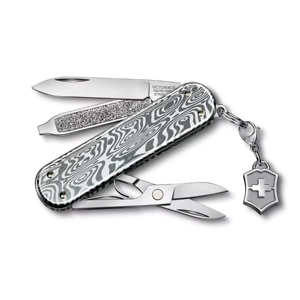 【Victorinox 瑞士維氏】瑞士刀 CLASSIC SD BRILLIANT DAMAST 5用刀 58mm-大馬士革(0.6221.34)