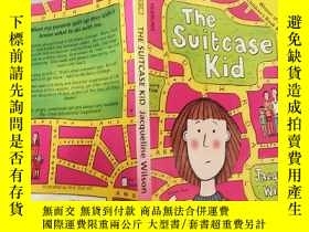 二手書博民逛書店the罕見suitcase kid : 皮箱小. 子..... ，Y200392