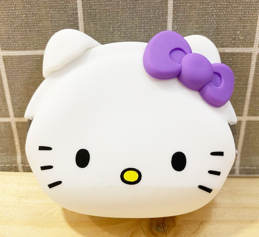 【震撼精品百貨】Hello Kitty_凱蒂貓-三麗鷗 Hello Kitty日本SANRIO三麗鷗KITTY日本矽膠造型零錢包-紫*77557