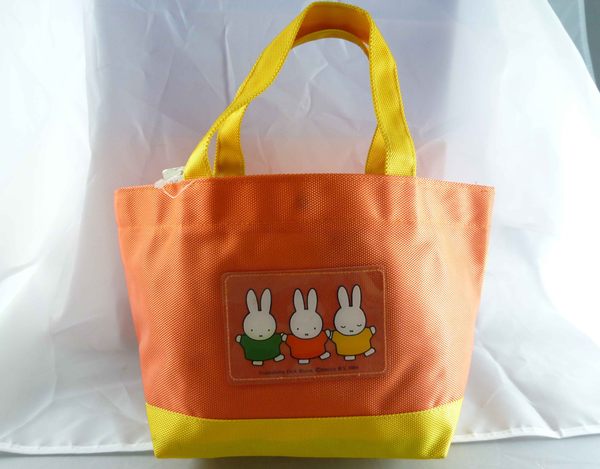 【震撼精品百貨】Miffy 米菲兔米飛兔~寬底平口帆布手提袋『牽手』