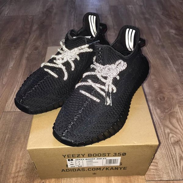 yeezy boost 350 v2 black reflective unboxing and review