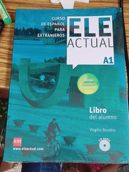 (二手原文書)Ele Actual: Libro Del Alumno + Cds A1 - New Edition