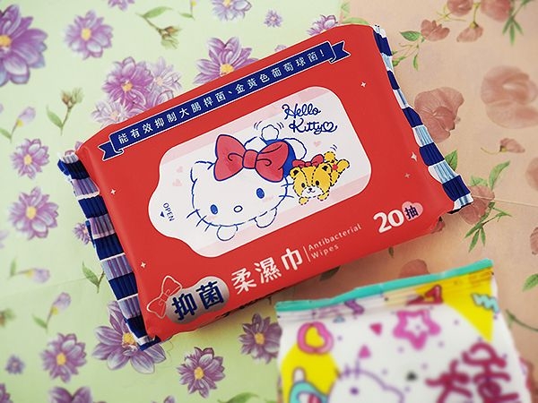 Hello Kitty 純水／抑菌 柔濕巾(20抽) 款式可選【小三美日】三麗鷗授權 product thumbnail 4