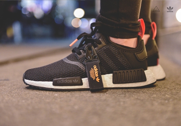 ISNEAKERS ADIDAS ORIGINALS NMD R1 BOOST 