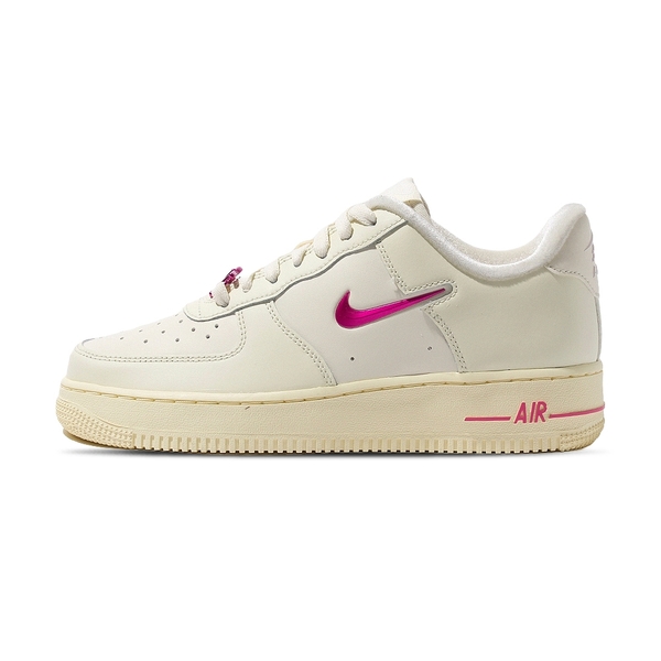 NIKE WMNS AIR FORCE 1 07 SE 休閒鞋 女 運動鞋 米白桃 FB8251-101 穿搭 product thumbnail 2