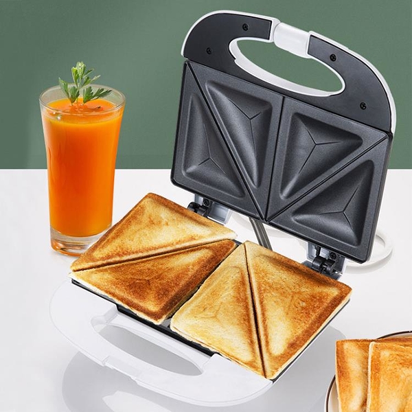 110V 跨境三角三明治機 迷你早餐機小型烤面包機sandwich maker wk初色家居館