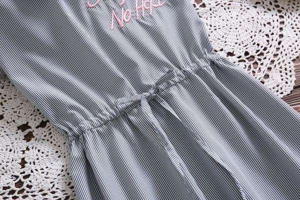 【D49068】shiny藍格子-日系森女系直條紋抽繩收腰短袖洋裝。S product thumbnail 3