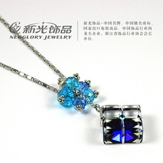 新光飾品-藍色妖姬愛情魔方水晶項鏈