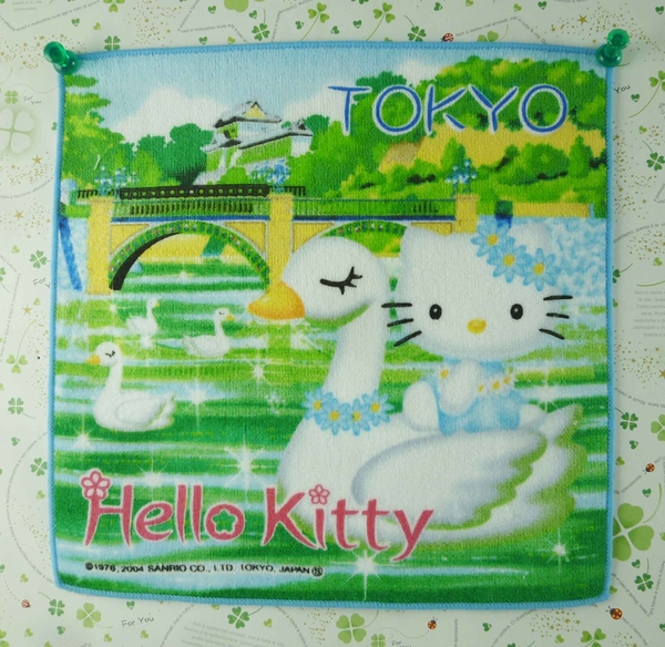 【震撼精品百貨】Hello Kitty 凱蒂貓~方巾-限量款-東京天鵝