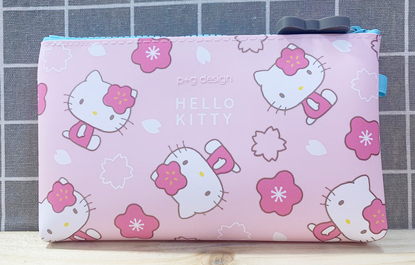 【震撼精品百貨】Hello Kitty 凱蒂貓~Hello Kitty日本SANRIO三麗鷗KITTY化妝包/筆袋-矽膠櫻花粉*78116