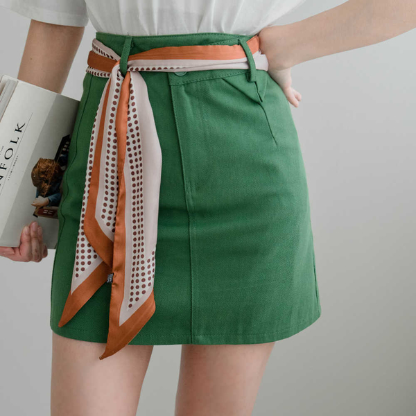 MIUSTAR 超鮮豔！腰頭三角造型斜紋褲裙(共3色，S-L)【NL1361】預購