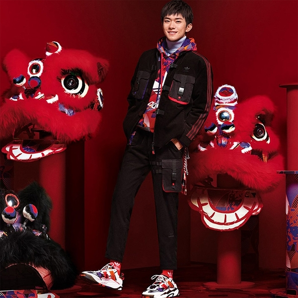 Adidas ORIGINALS CNY 男裝 長袖 帽T 可調式帽緣 農曆新年 春節圖案 易烊千璽 彩【運動世界】GN5448 product thumbnail 7