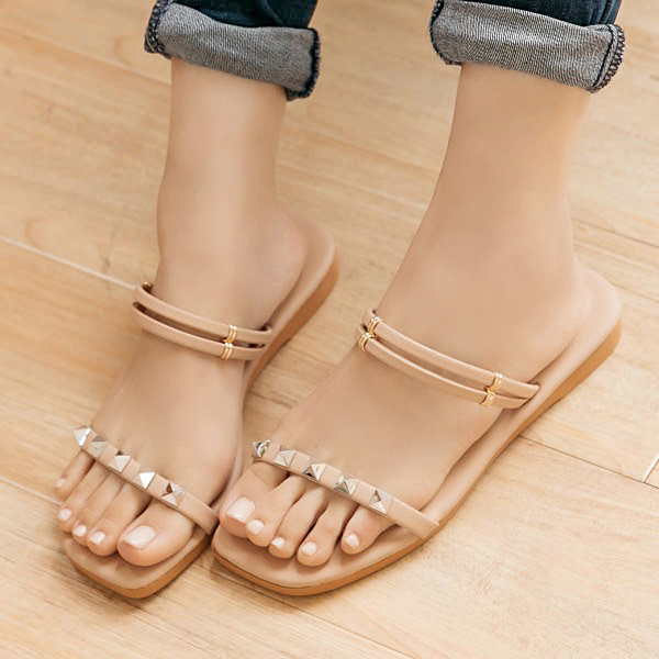 兩穿拖鞋．MIT韓版個性方型鉚釘平底涼鞋．白鳥麗子 product thumbnail 6