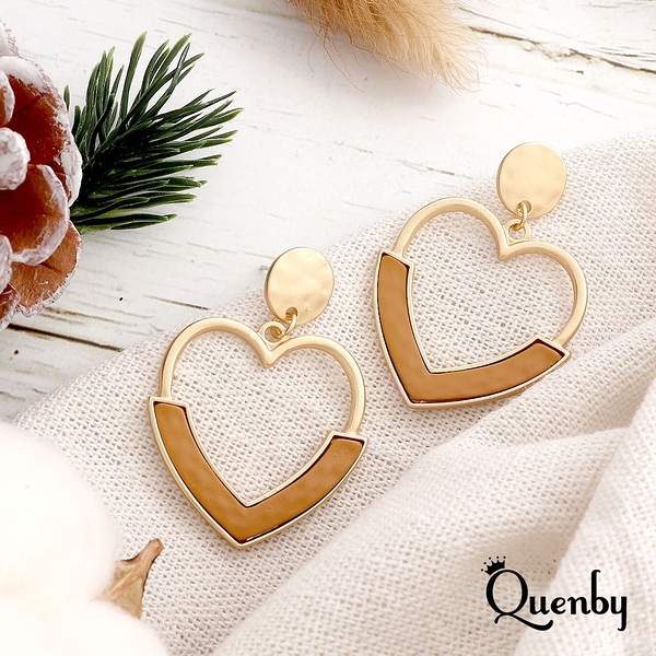 Quenby 聖誕交換禮物 韓系 平價飾品文藝風簡約愛心獨特設計耳環/耳針