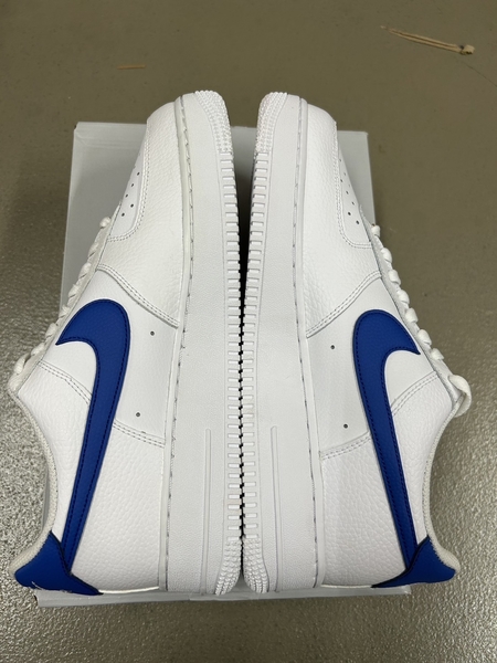 {零碼福利品}NIKE AIR FORCE 1 07 LO 男 休閒鞋 AF1 皮革 白藍 DM2845-100-1 穿搭 product thumbnail 3