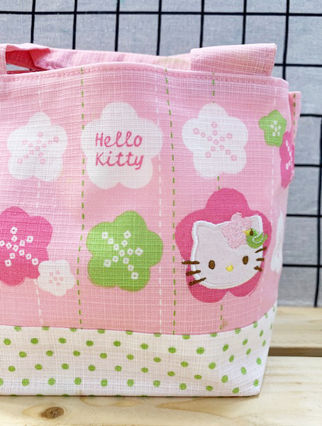 【震撼精品百貨】Hello Kitty 凱蒂貓~日本SANRIO三麗鷗KITTY和風手提袋-粉底點花花*05116 product thumbnail 3