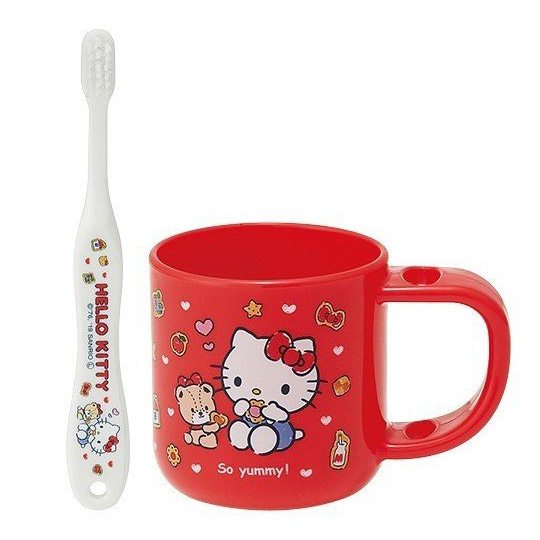 小禮堂 Hello Kitty 兒童牙刷漱口杯組 旅行牙刷組 附牙刷蓋 3-5歲適用 (紅 餅乾) 4973307-470653