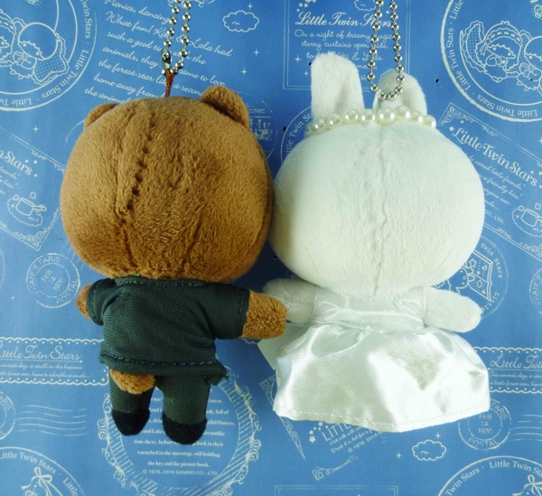 【震撼精品百貨】LINE FRIENDS_絨毛吊飾-熊大及兔兔(結婚組) product thumbnail 3