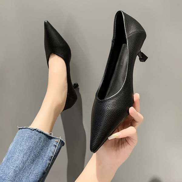 尖頭鞋．簡約素色荔枝皮紋低跟包鞋．白鳥麗子 product thumbnail 3