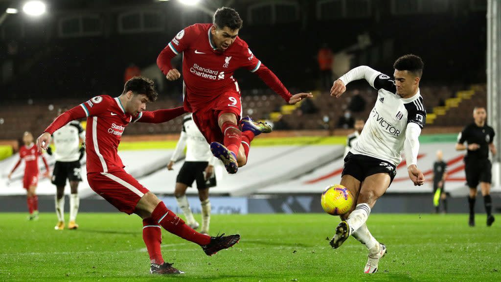 Liverpool fulham live. Фулхэм Ливерпуль. Амкар Фулхэм 1 0. Тоттенхэм Ливерпуль матч. Ливерпуль против Тоттенхэм.