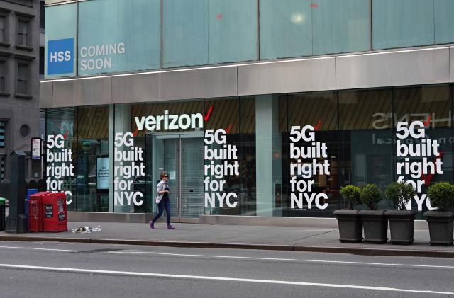 NEW YORK, NEW YORK - APRIL 05: A view of a Verizon store advertising 5G amid the coronavirus pandemic on April 05, 2020 in New York City. COVID-19 has spread to most countries around the world, claiming almost 70,000 lives with infections nearing 1.3 million people.  (Photo by Cindy Ord/Getty Images)