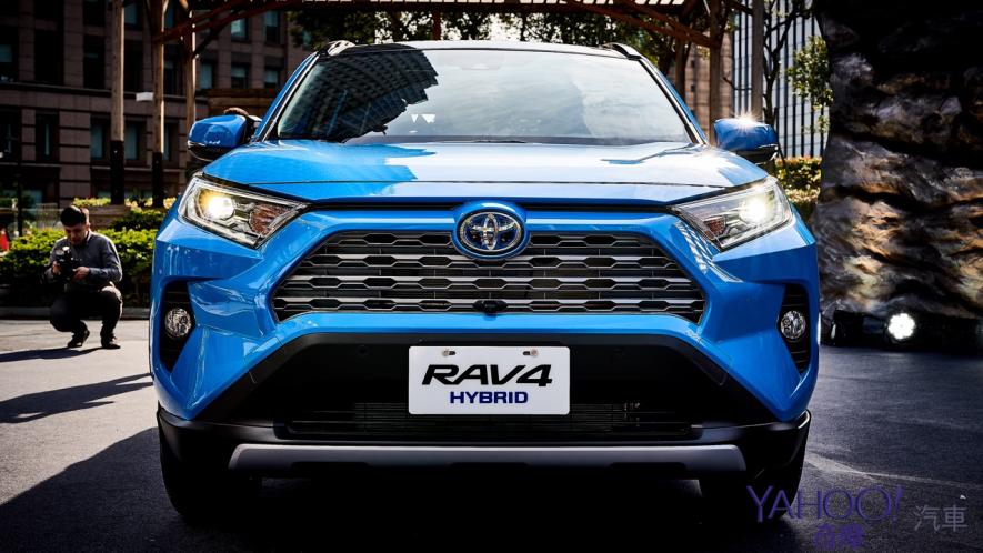 休旅王者霸氣回歸！第5代Toyota Rav4汽油/油電正式登台92.5萬起！ - 4