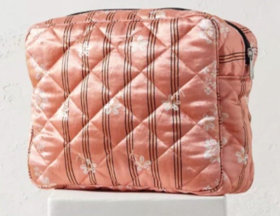 The 14 Best Large Makeup Bags That Every Beauty Lover Needs