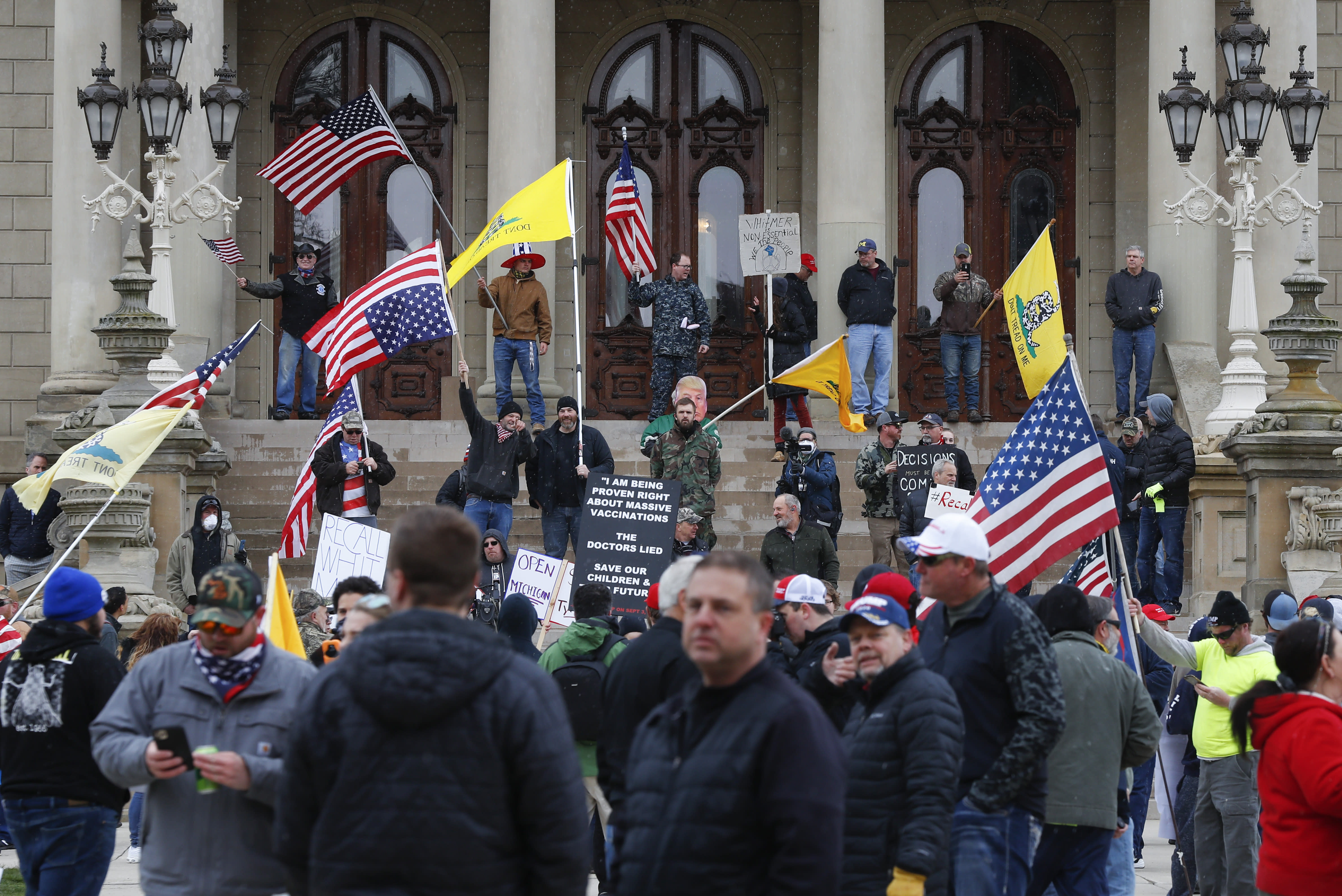 Thousands Protest Michigan Governor S Social Distance Order
