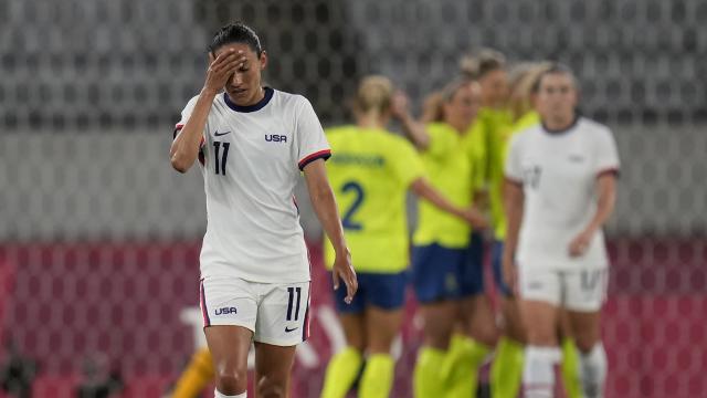 US Women’s soccer falls flat vs. Sweden, Team USA Softball tops Italy | What You Missed
