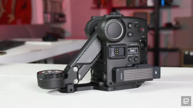 مراجعة DJI Ronin 4D