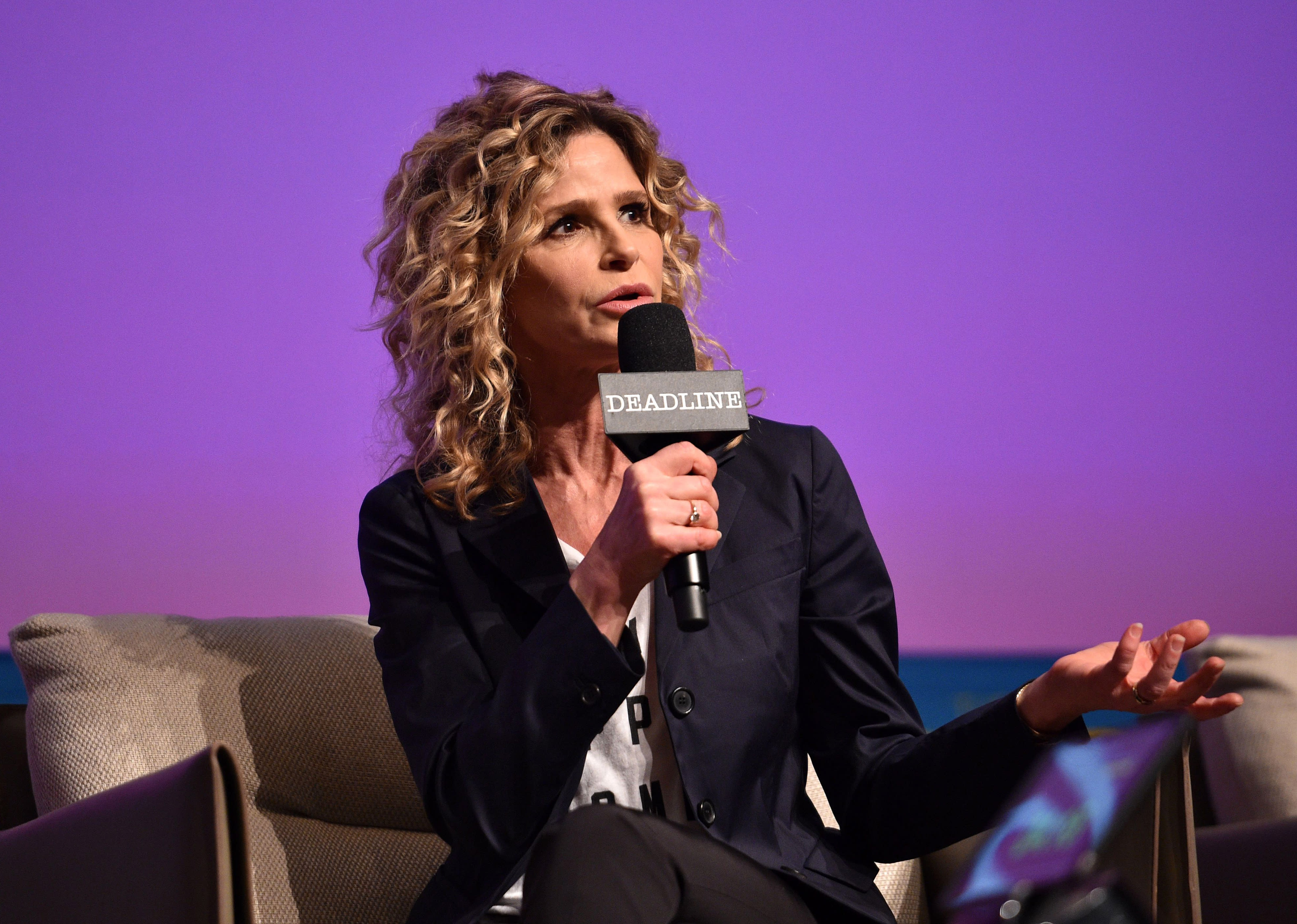 Kyra Sedgwicks ‘story Of A Girl Paves The Path For The Actress 2530