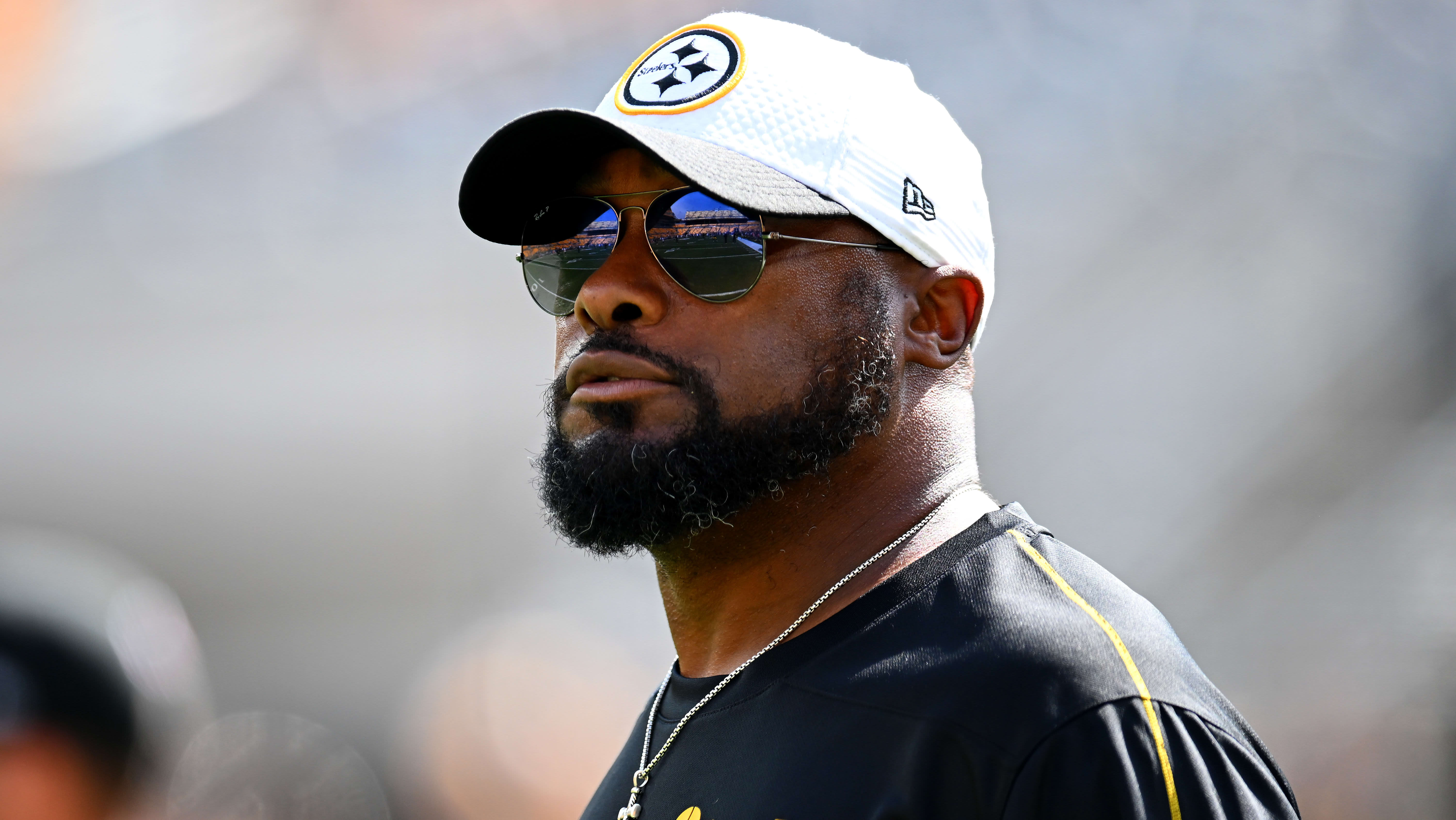 Exploring the Pittsburgh Steelers and Mike Tomlin's Russell Wilson weirdness