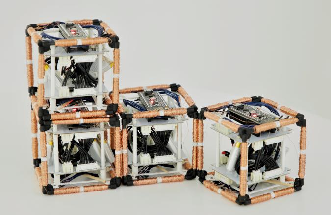 ElectroVoxels shape-shifting robot