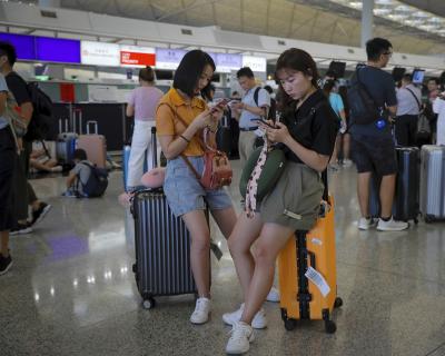 How to prevent luggage mixups at the airport