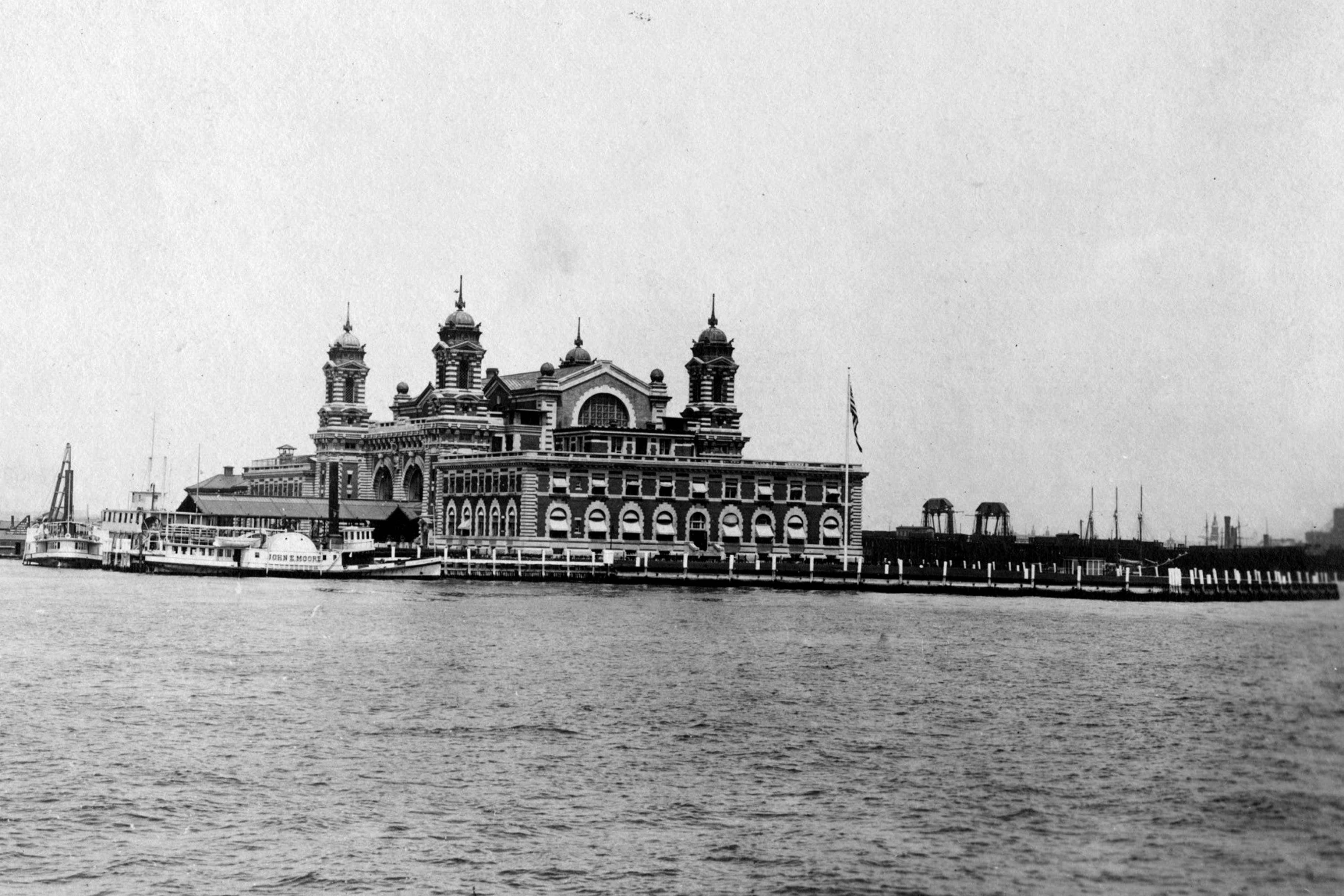 Ellis Island S Busiest Day Ever Was 110 Years Ago Here S Why   A2ebbd9814fdf6e2d66a58c700f63a00