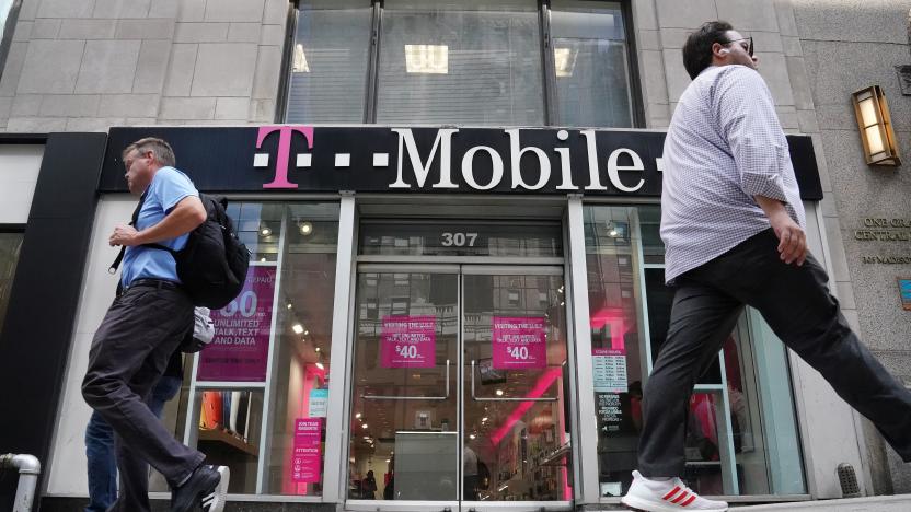 A T-Mobile store is pictured in the Manhattan borough of New York, New York, U.S., May 20, 2019. REUTERS/Carlo Allegri