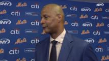 Darryl Strawberry talks with Steve Gelbs in anticipation of his Mets jersey retirement ceremony