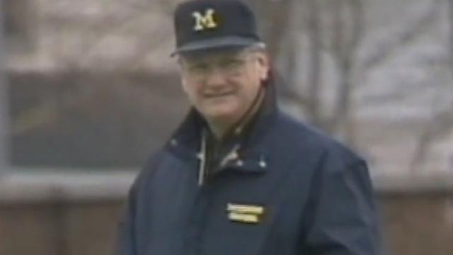 Sexual abuse at Michigan exposes Bo Schembechlers big pic